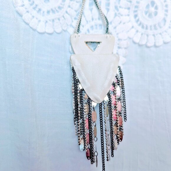 Stella & Dot Chiara Pendant Necklace Womens Silver Color Leather Backed Necklace - Picture 4 of 4